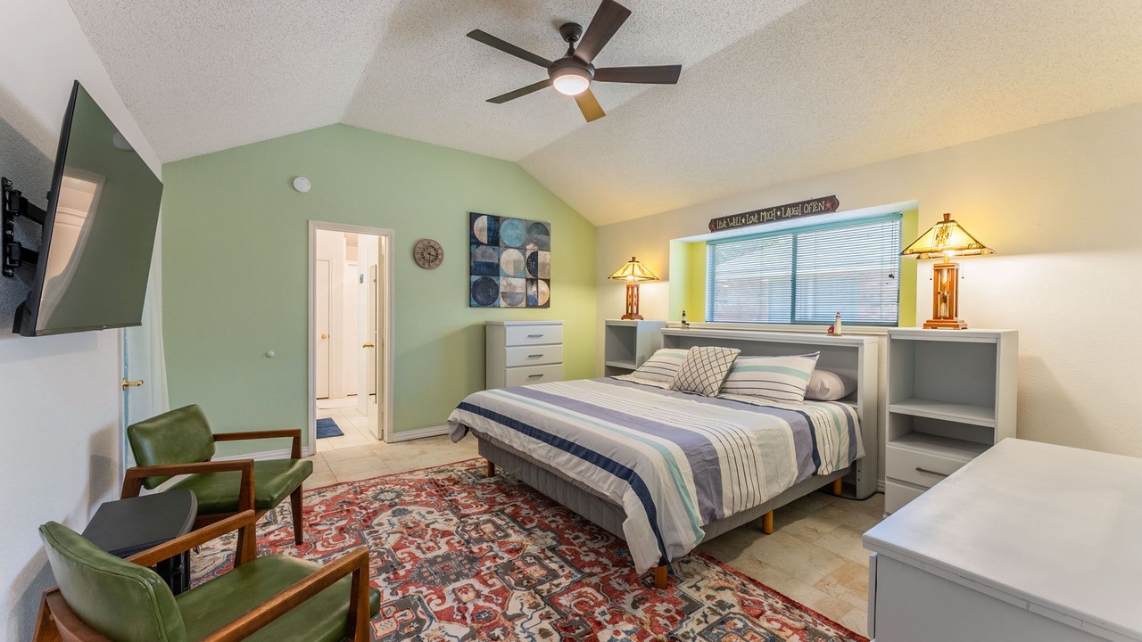 Photo of Bedroom in South Arlington