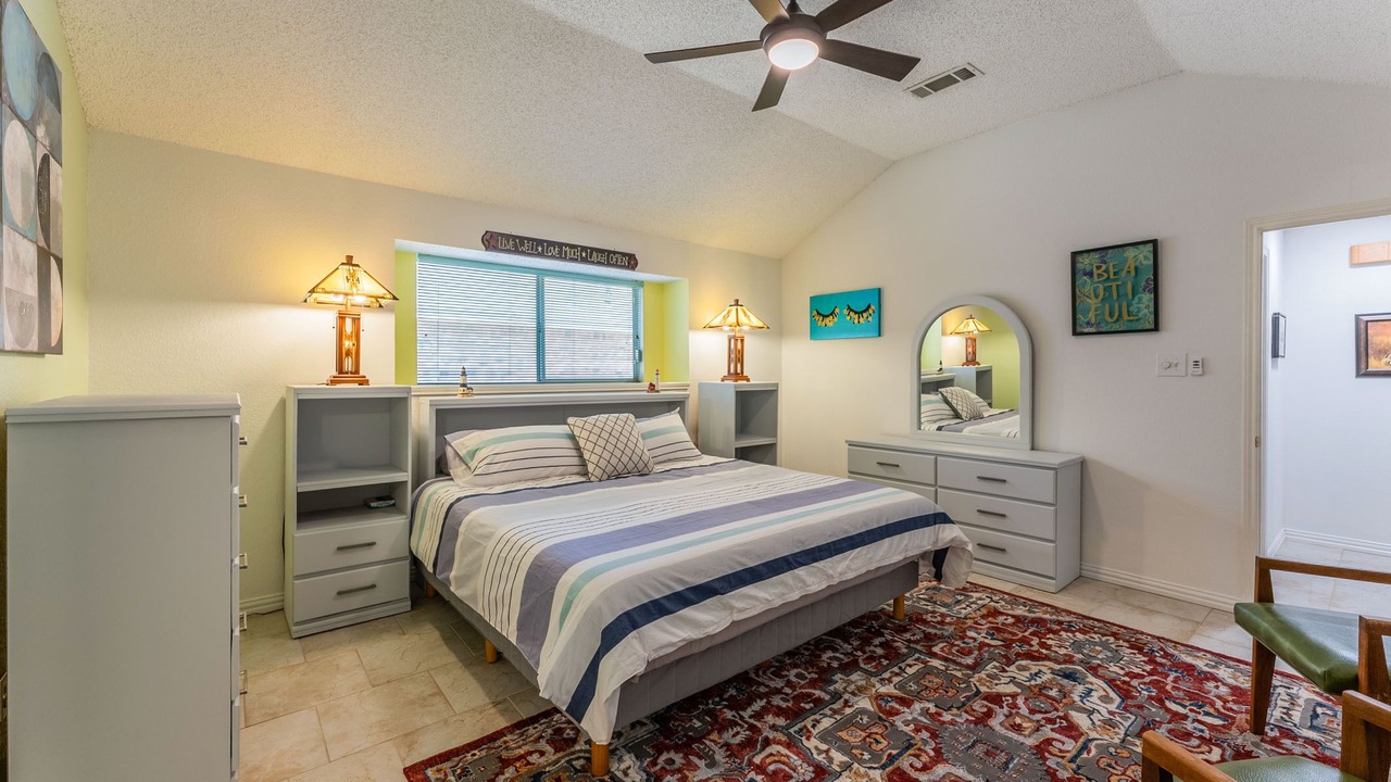 Photo of Bedroom in South Arlington