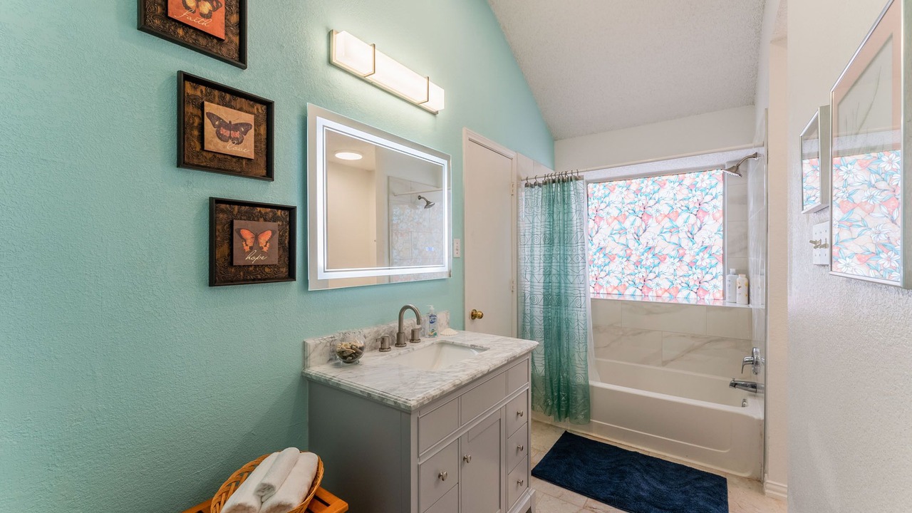 Photo of Bathroom in South Arlington
