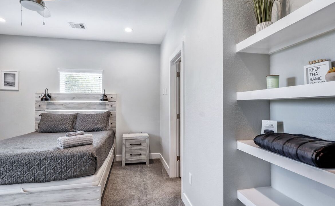 Photo of Bedroom in Clear Lake Shores