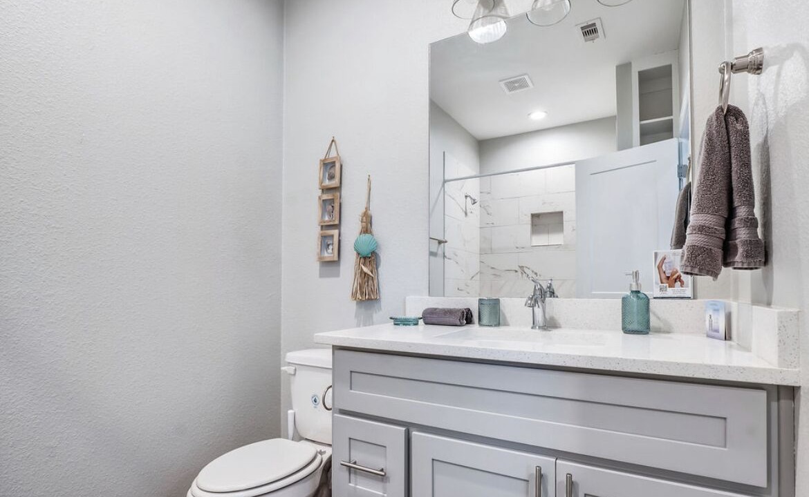 Photo of Bathroom in Clear Lake Shores