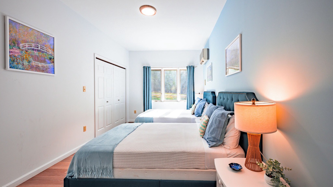 Photo of Bedroom in Narrowsburg