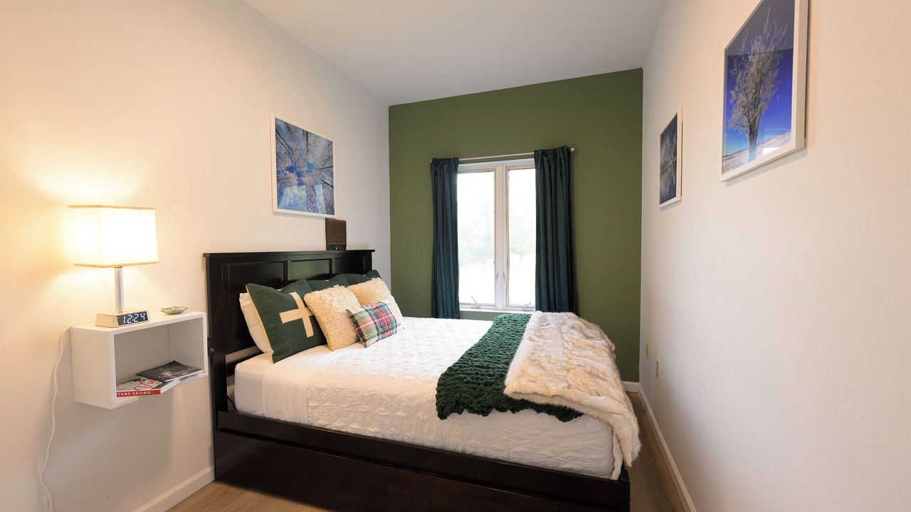 Photo of Bedroom in Narrowsburg