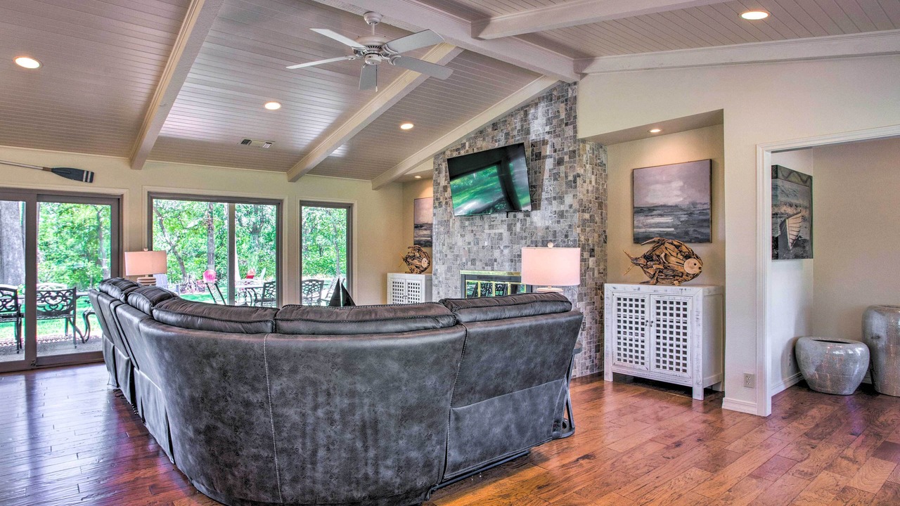 Photo of Livingroom in Pottsboro