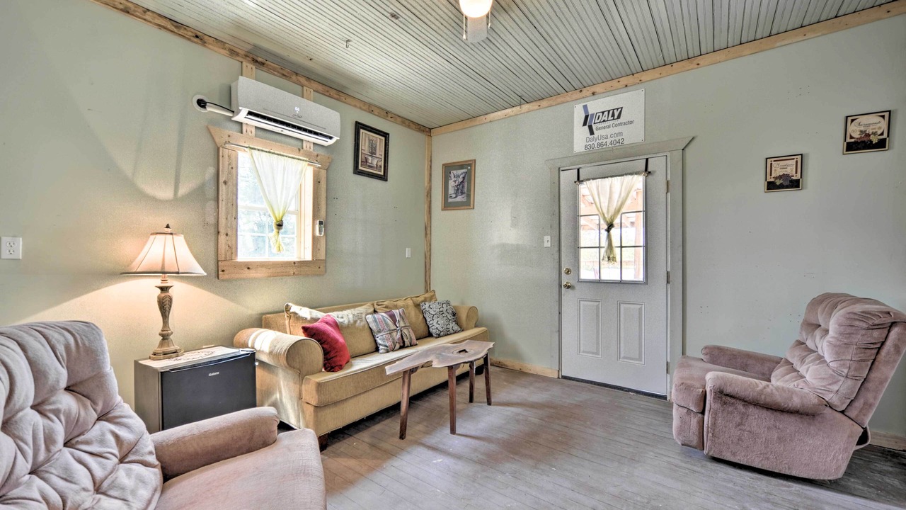 Photo of Livingroom in Harper