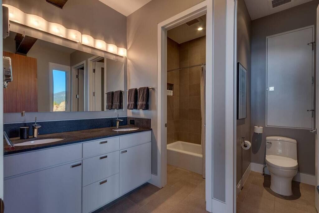 Photo of Bathroom in Tahoe Vista