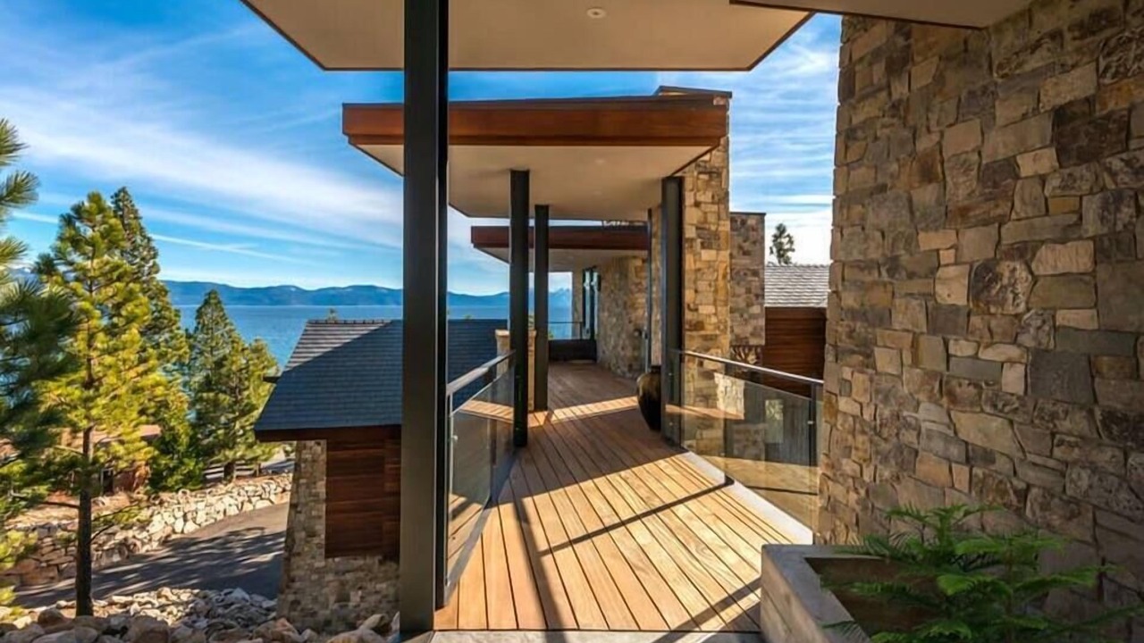 Photo of Others in Tahoe Vista