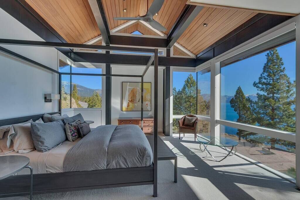 Photo of Others in Tahoe Vista