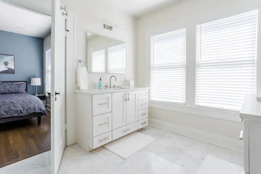 Photo of Bedroom in Lower Greenville