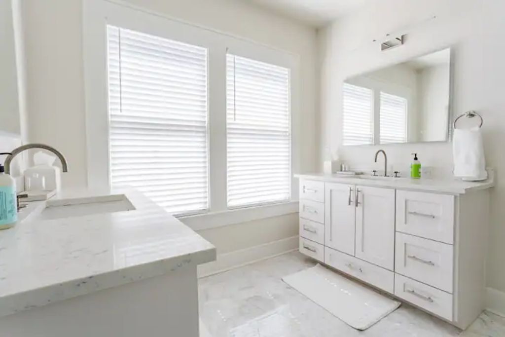 Photo of Bathroom in Lower Greenville