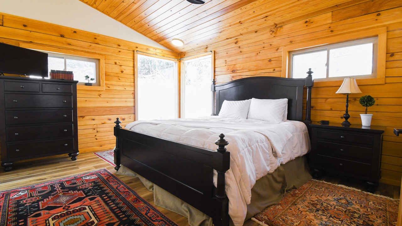 Photo of Bedroom in Staunton