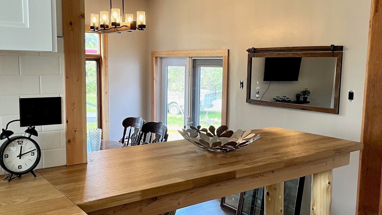 Photo of Bedroom in Victoria Beach