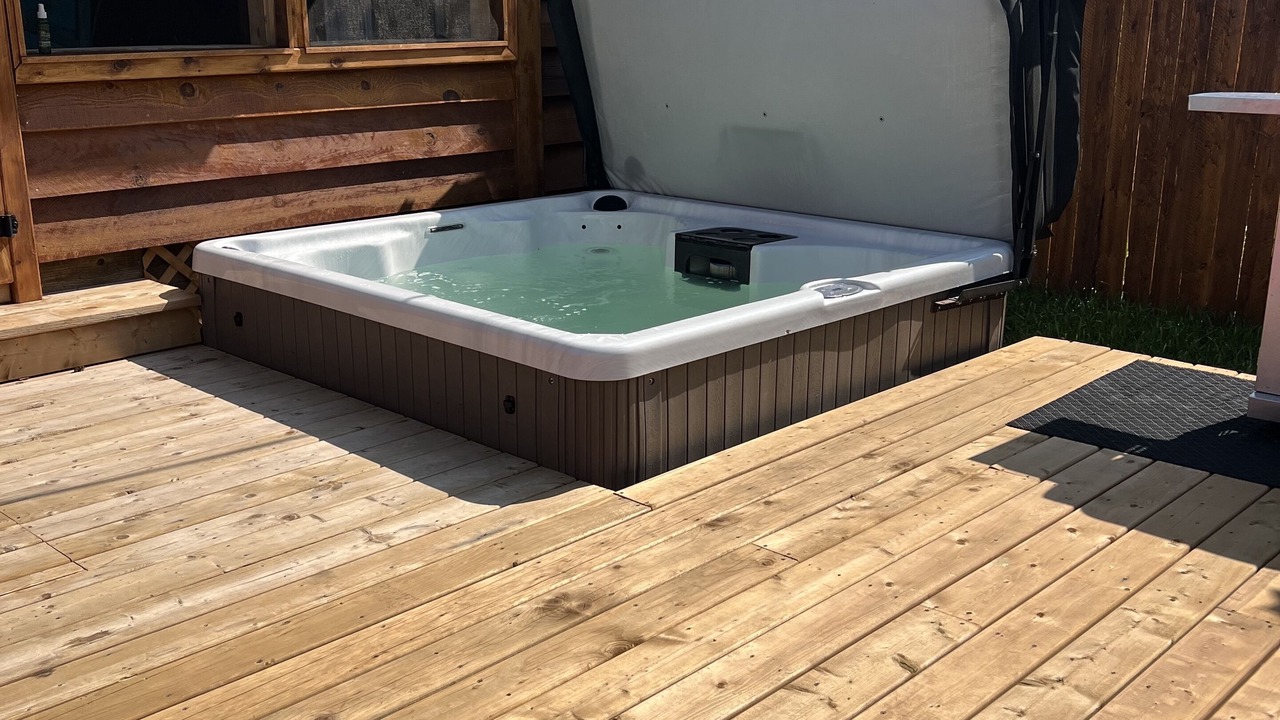 Photo of Patio Balcony in Victoria Beach