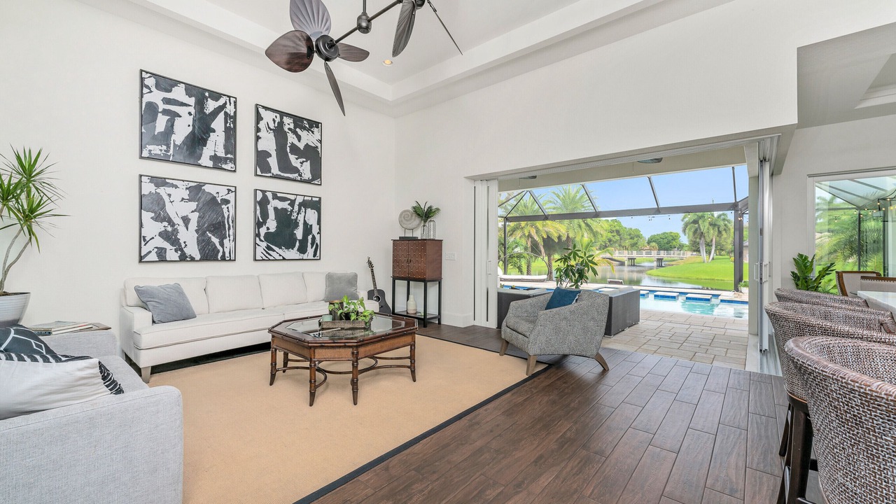 Photo of Livingroom in White Marsh