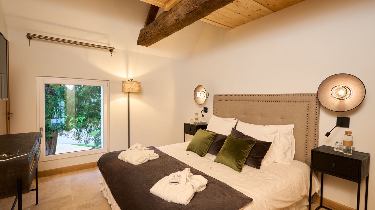 Photo of Bedroom in Ballan-Mire