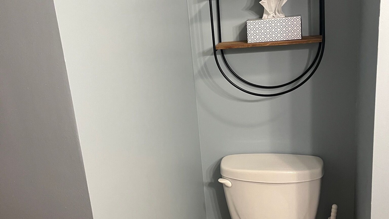 Photo of Bathroom in Byrdstown