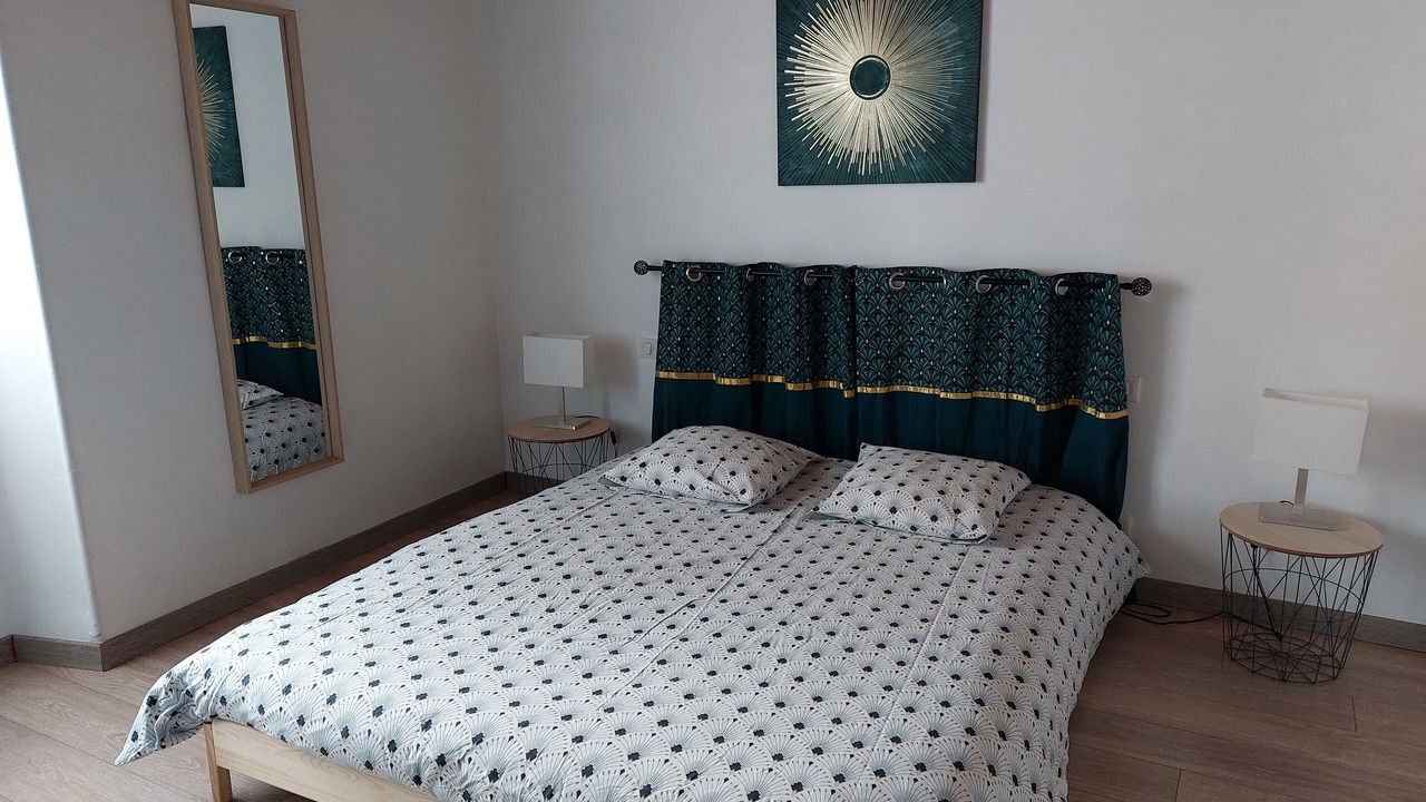 Photo of Bedroom in Saint-Laurent-de-Medoc