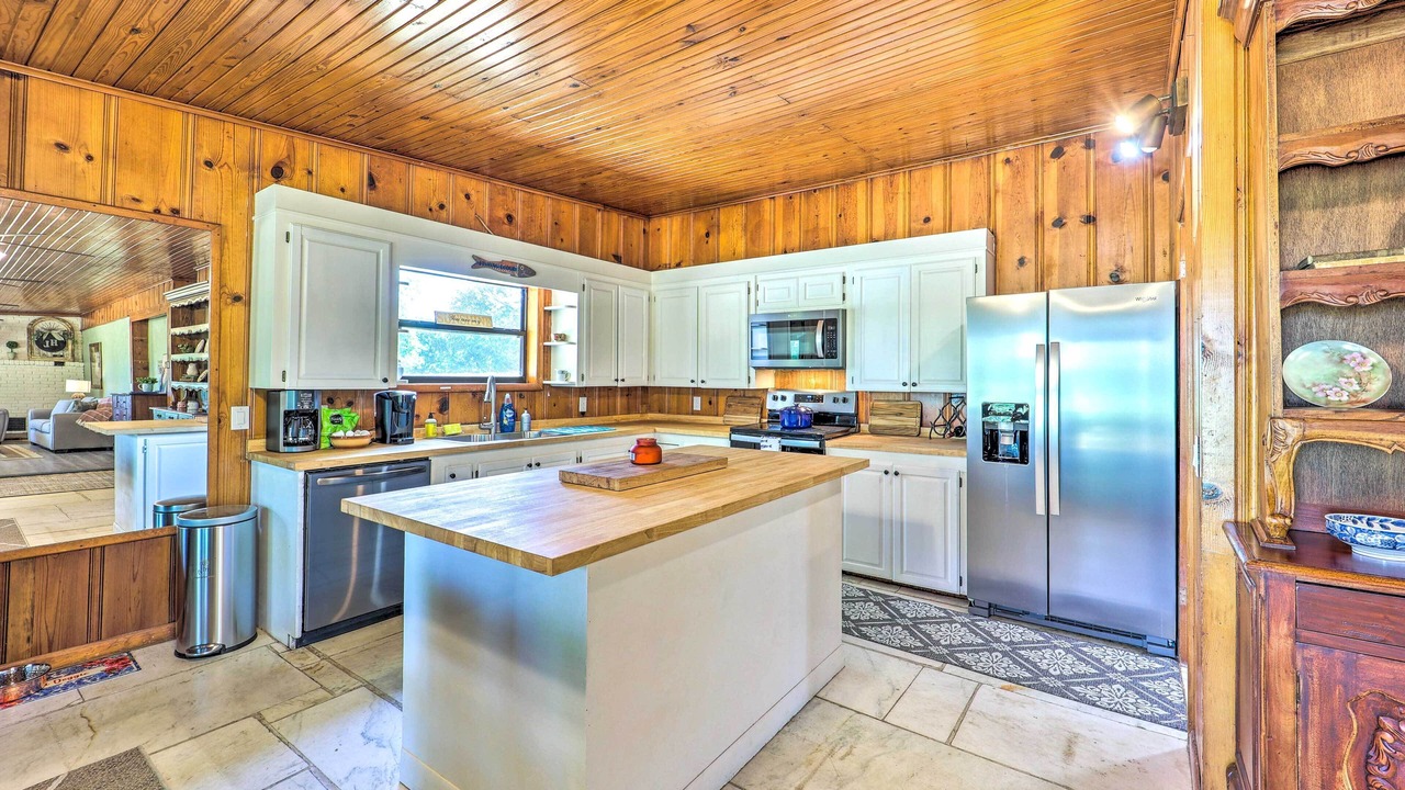 Photo of Kitchen in Grove