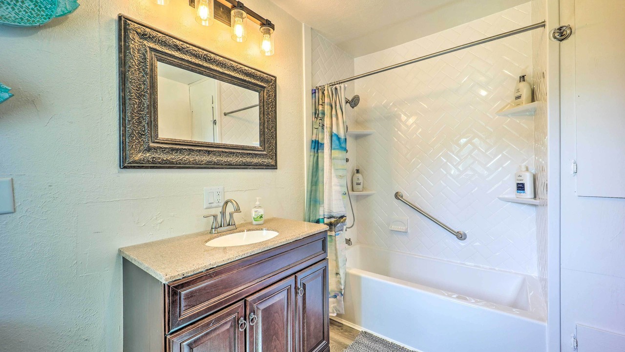 Photo of Bathroom in Grove