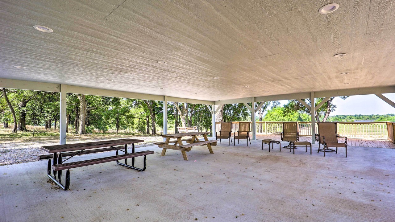 Photo of Outdoor in Grove