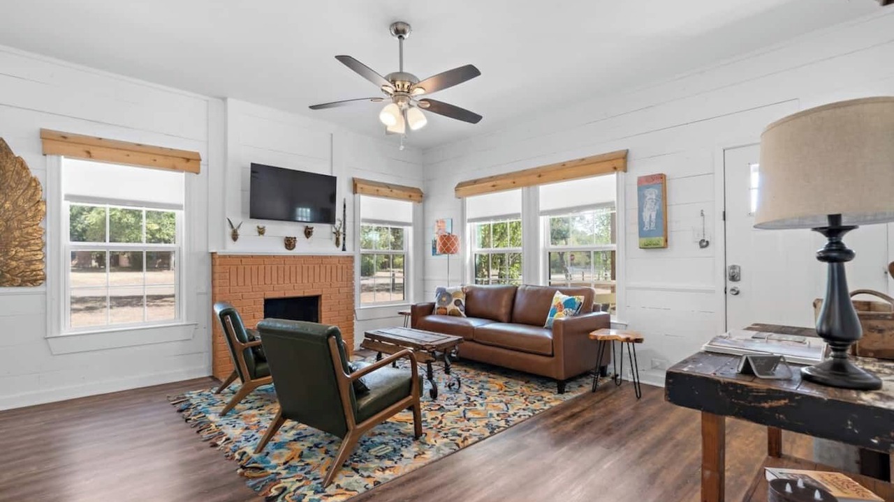 Photo of Bedroom in North Waco
