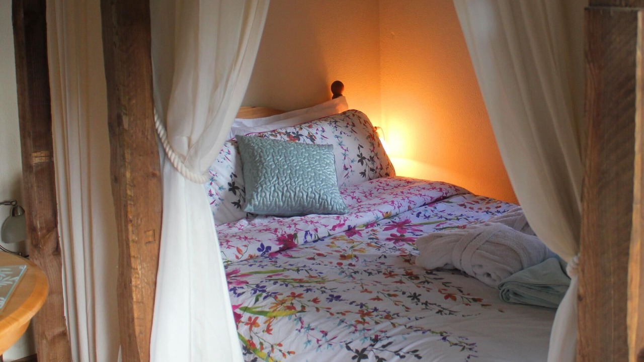 Photo of Bedroom in Stokeinteignhead