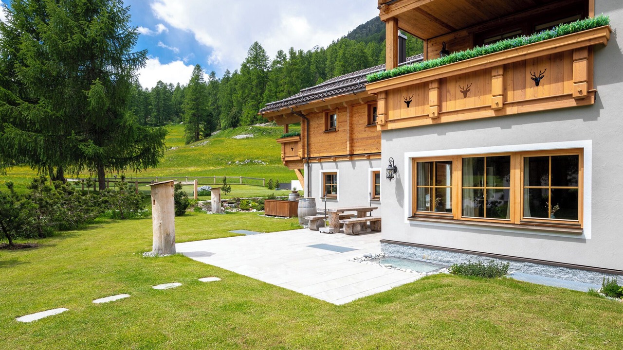 Photo of Outdoor in Bever