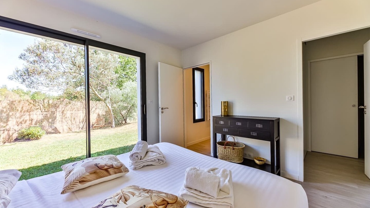 Photo of Bedroom in Bois-de-Cene