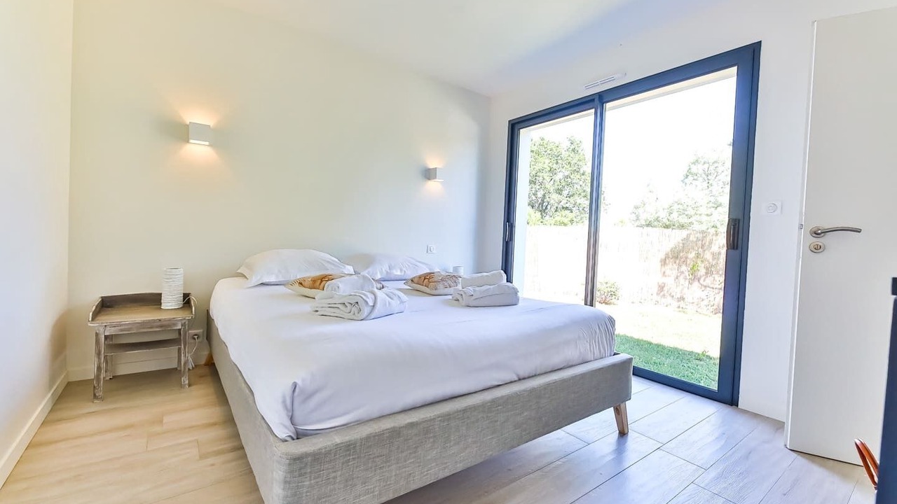 Photo of Bedroom in Bois-de-Cene