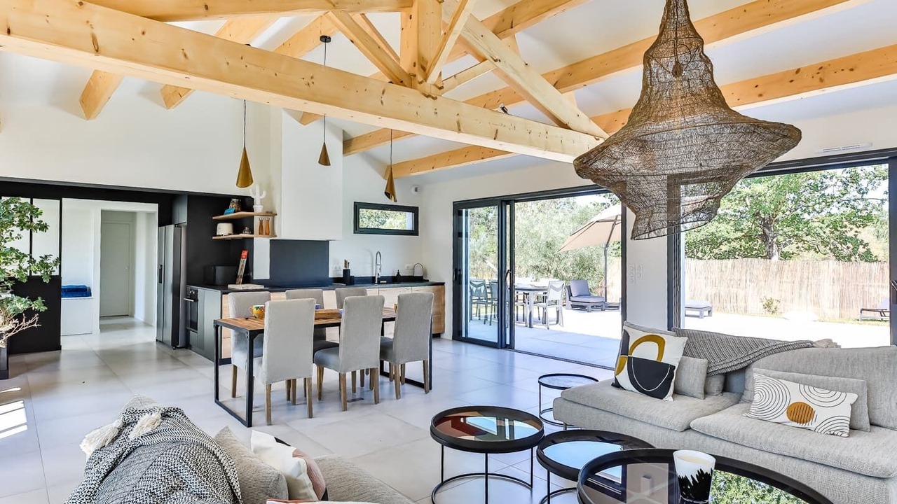 Photo of Livingroom in Bois-de-Cene