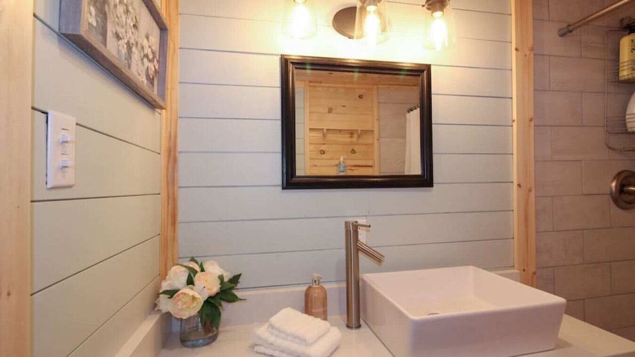 Photo of Bathroom in Cookson