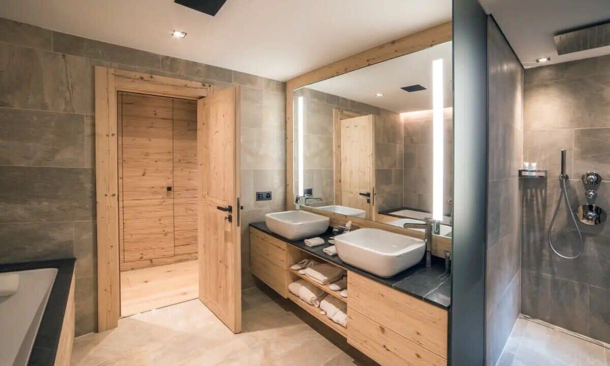 Photo of Bathroom in Rougemont