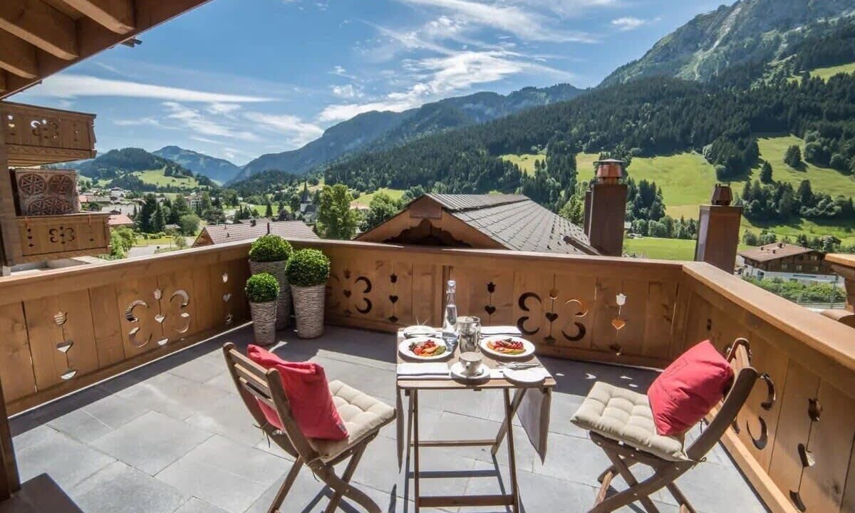 Photo of Patio Balcony in Rougemont
