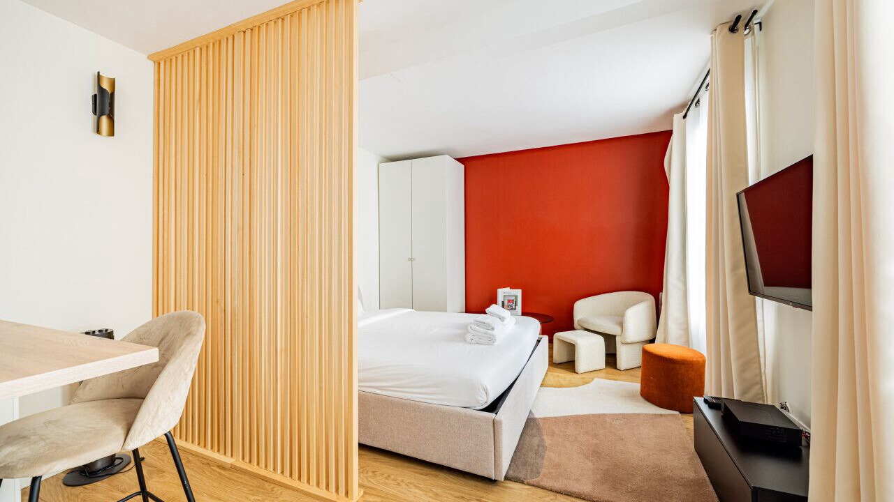 Photo of Bedroom in 6th Arrondissement