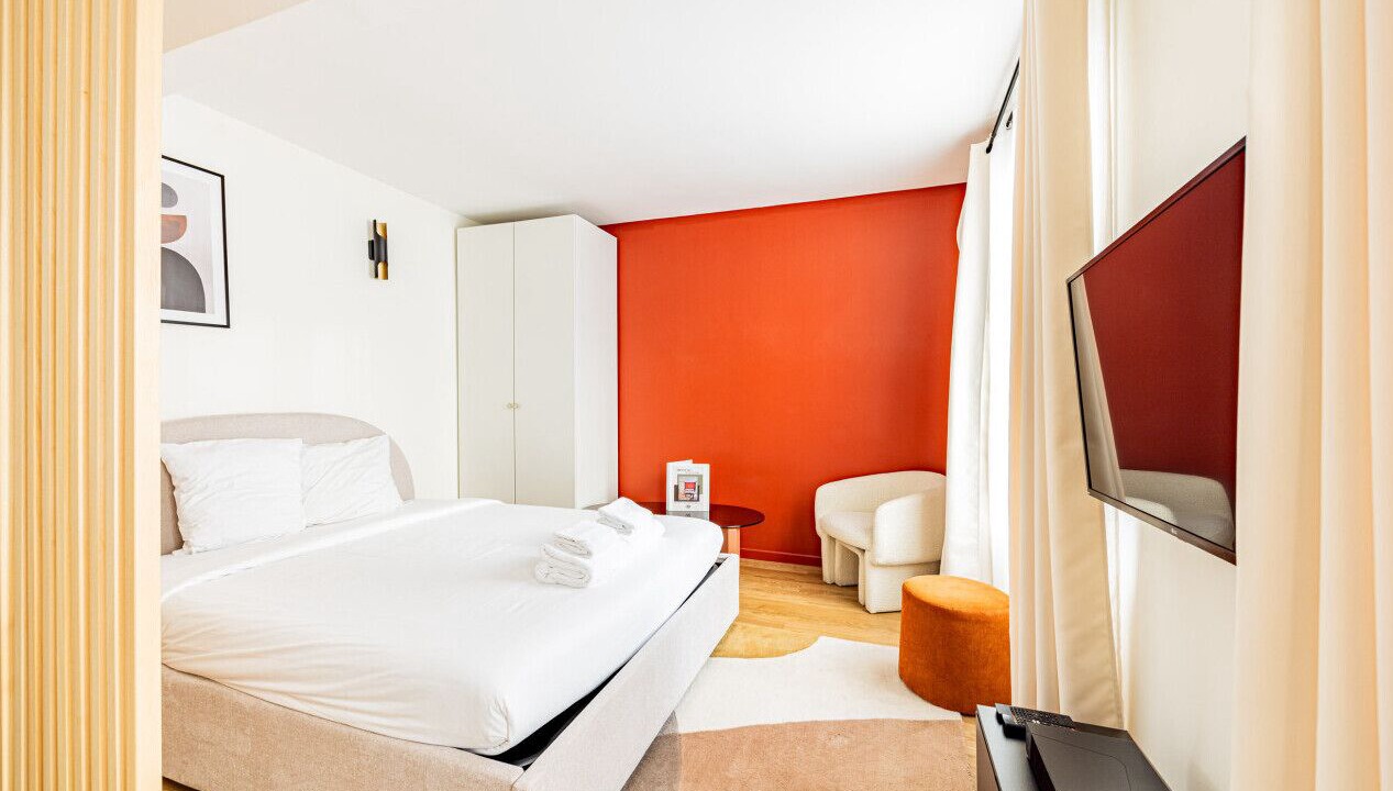 Photo of Bedroom in 6th Arrondissement