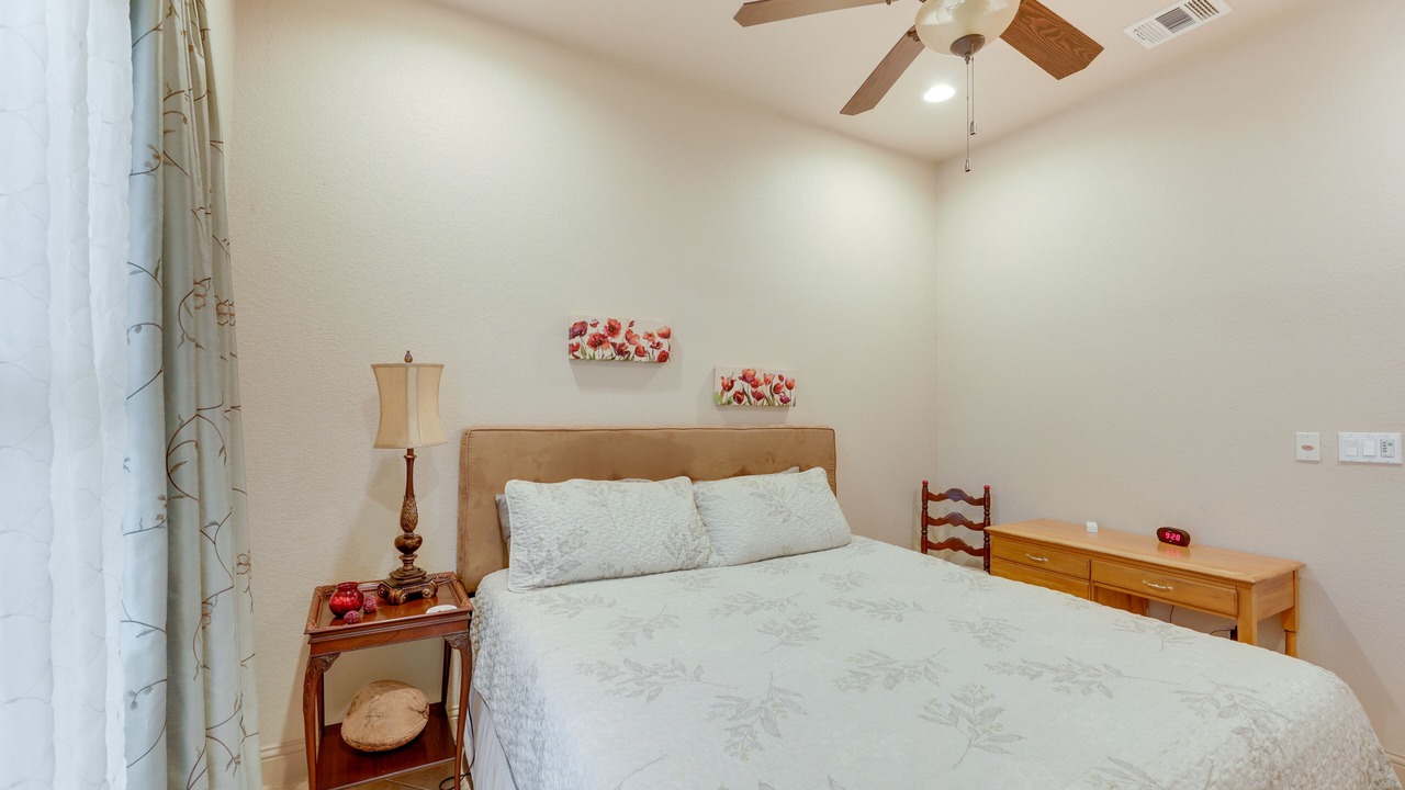 Photo of Bedroom in Bastrop
