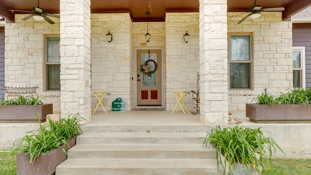 Photo of Others in Bastrop