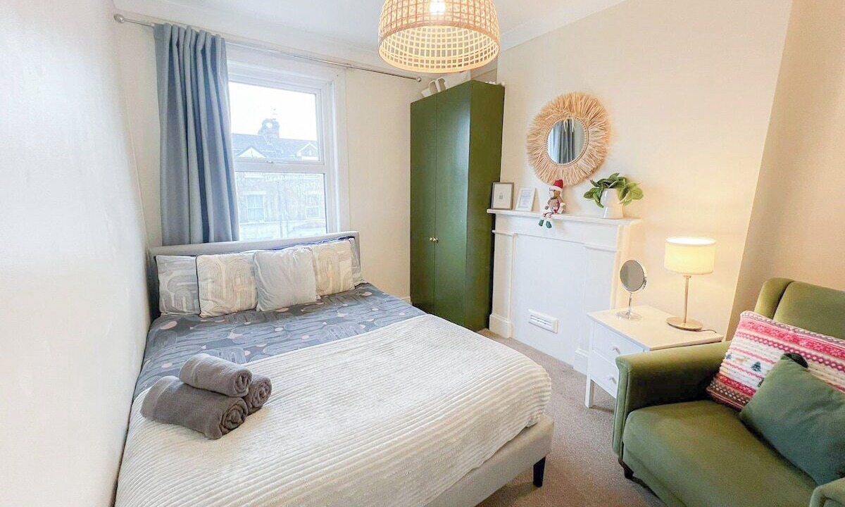 Photo of Others in North Acton