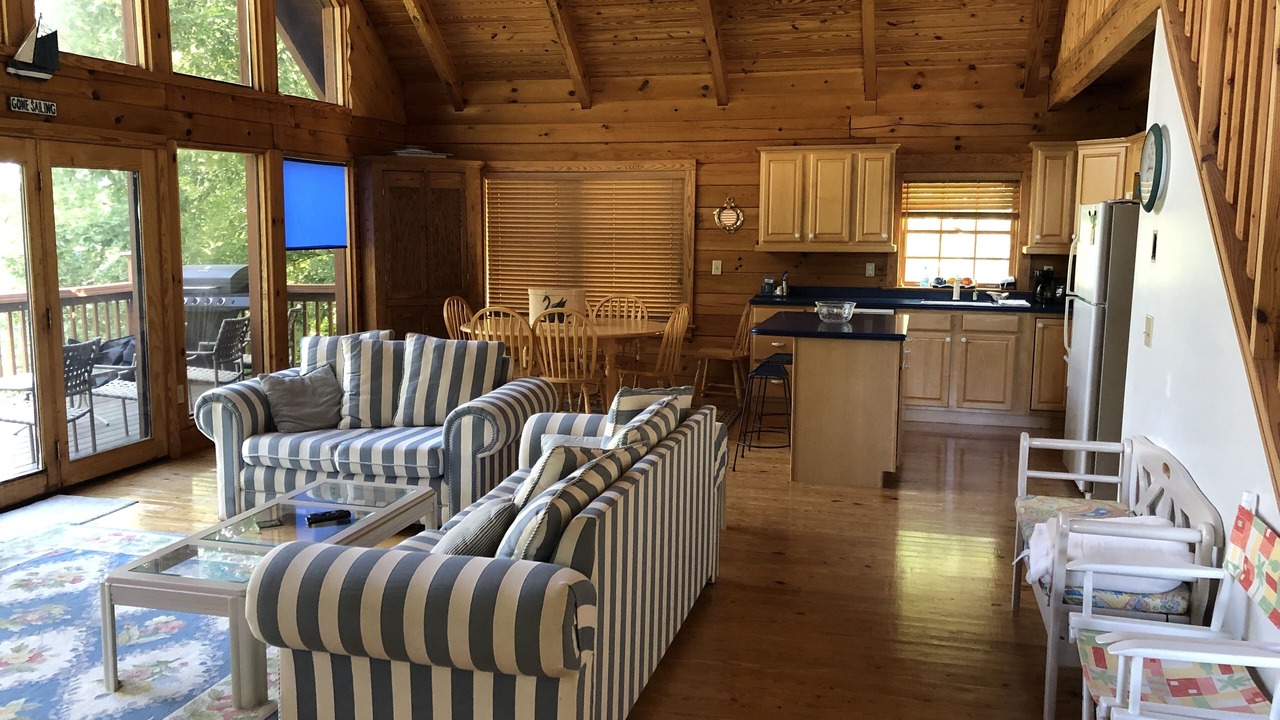Photo of Livingroom in Chickamauga Lake