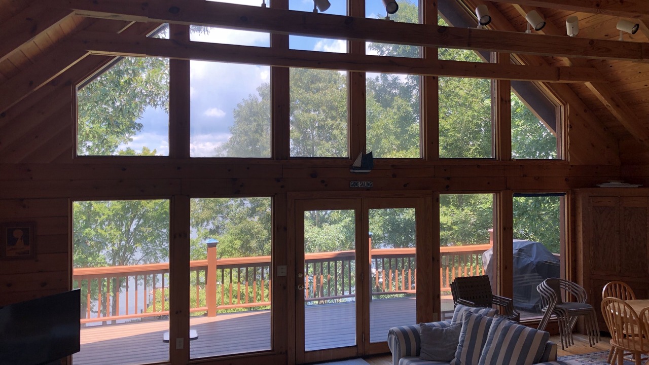 Photo of Livingroom in Chickamauga Lake