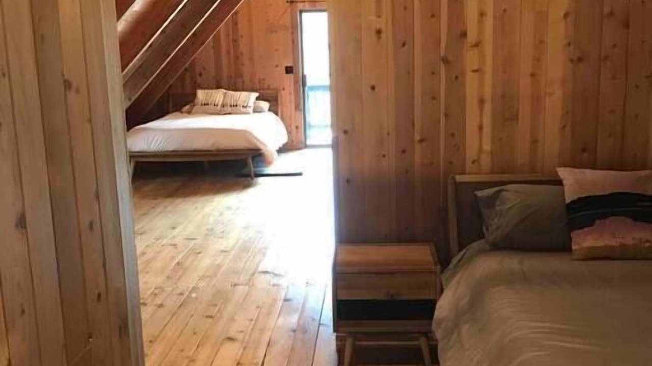 Photo of Others in Zigzag