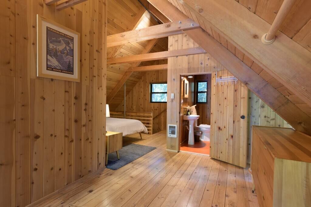 Photo of Others in Zigzag