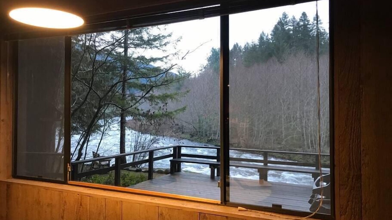 Photo of Others in Zigzag