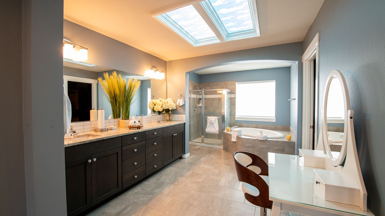 Photo of Bathroom in Fort Lewis