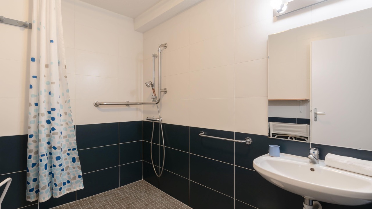 Photo of Bathroom in Pornic