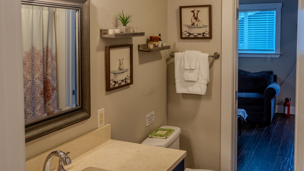 Photo of Bathroom in Cedar Creek