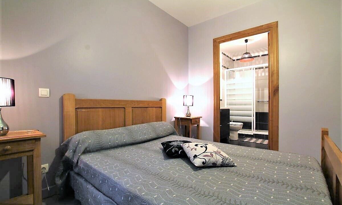 Photo of Bedroom in Souraide