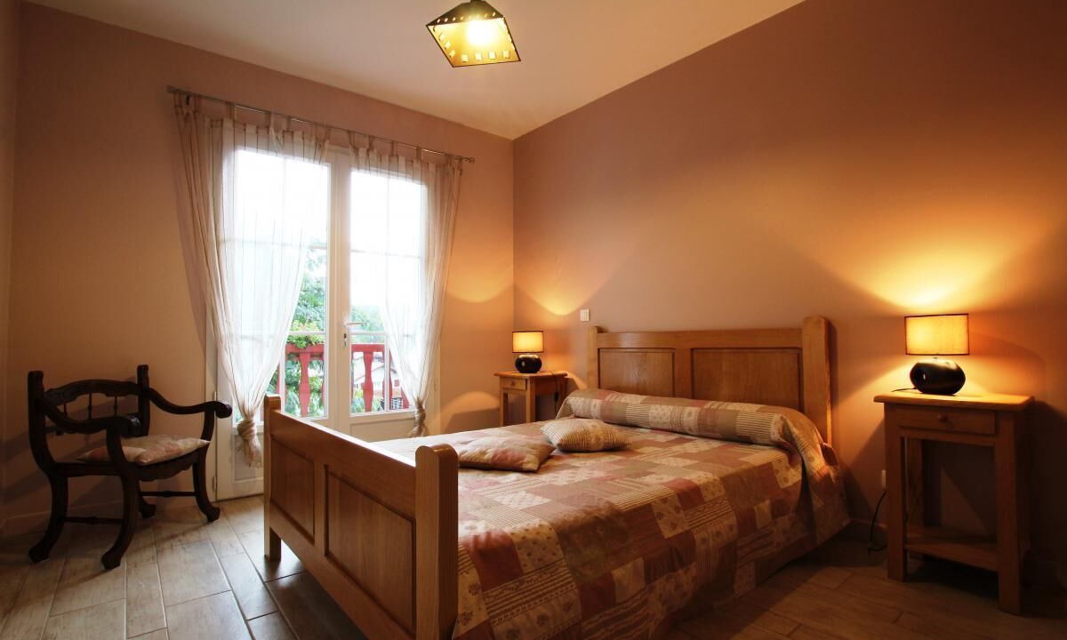 Photo of Bedroom in Souraide