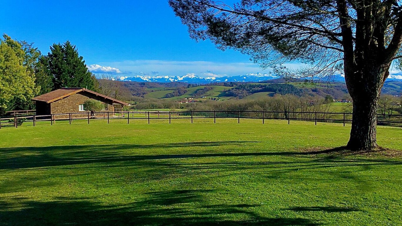 Photo of Outdoor in Bardos