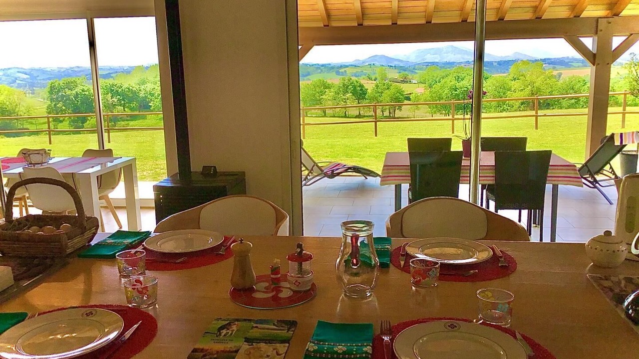 Photo of Others in Bardos